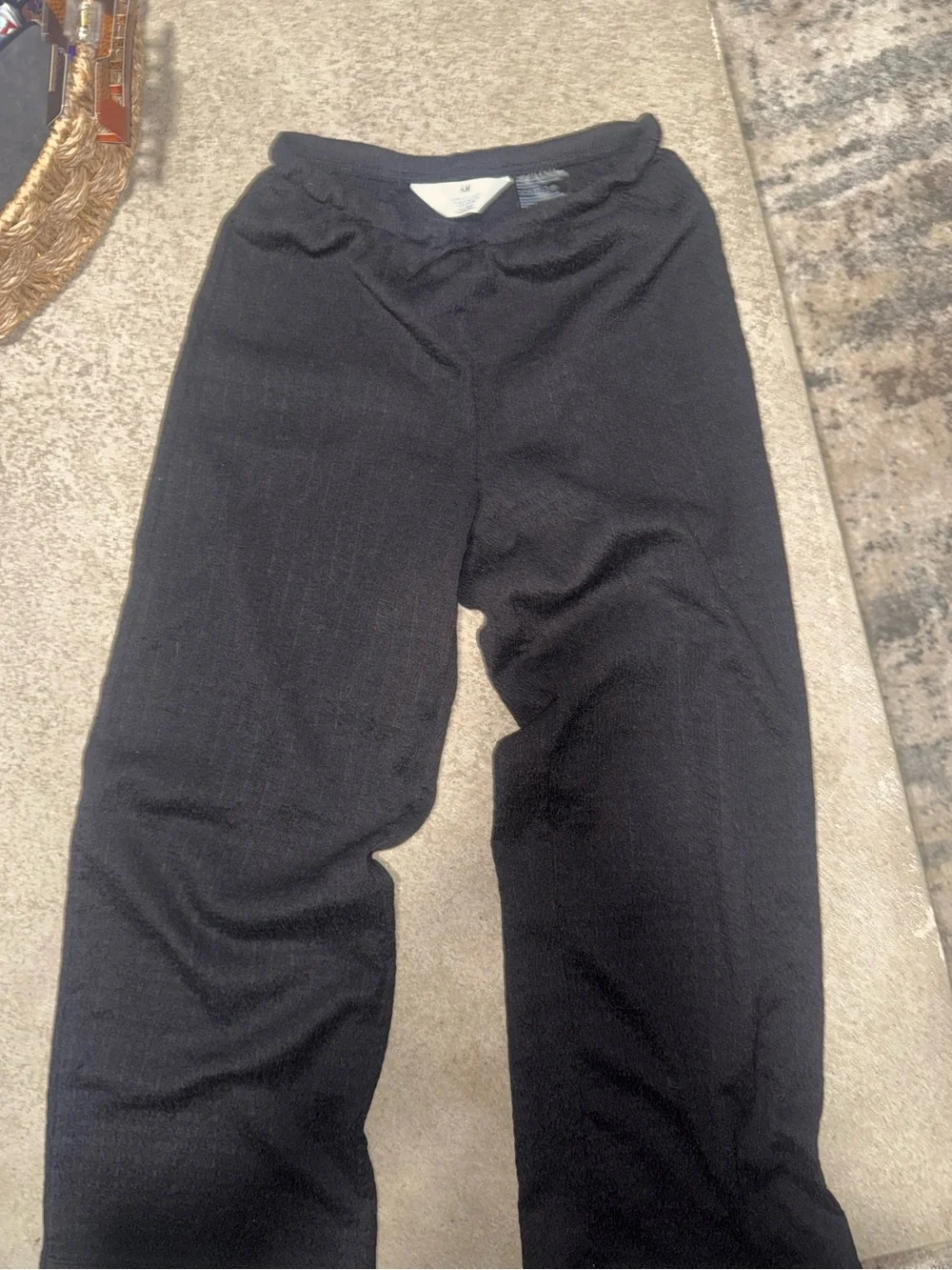H&M girls Black Knit Sweatpants